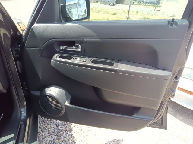 2011 LIBERTY 4X4 (5).jpg